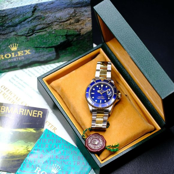 MEN'S ROLEX SUBMARINER 18K GOLD & STEEL BLUE DIAL 40MM W/ORIGINAL BOX & PAPERS - Picture 2 of 15